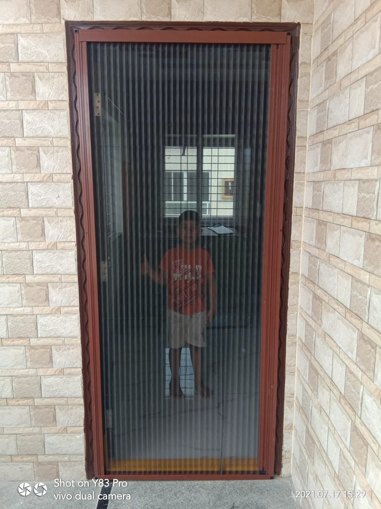 Single Door Mesh